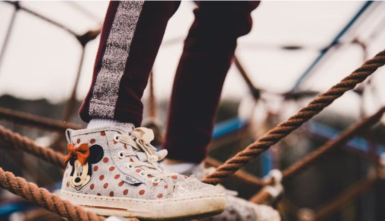 Kako kupiti dečije patike online?