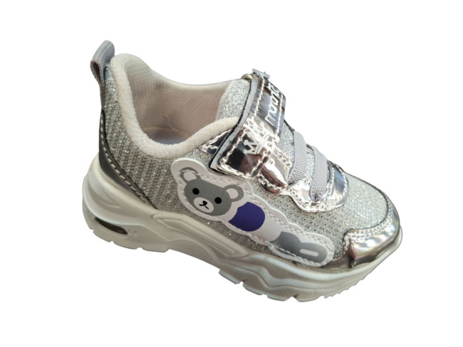 Udobna dečija patika M575/4