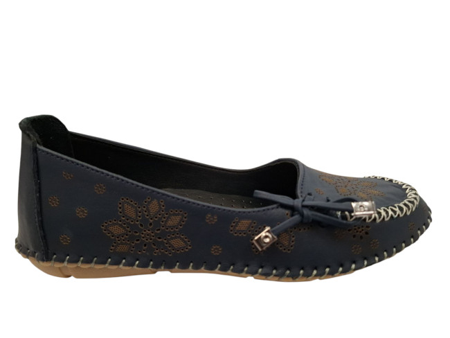 Udobna kožna ženska baletanka sa anatomskim gazištem M150 laci Udobna kožna ženska baletanka sa anatomskim gazištem M150 laci