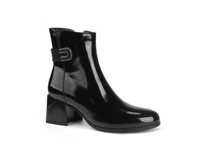 Udobna ženska gležnjača HEL-501/53