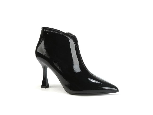 Udobna ženska gležnjača HEL-501/58