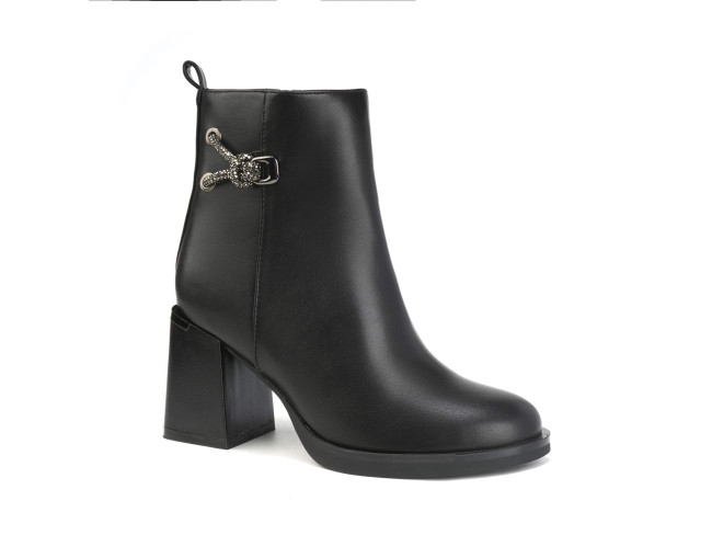 Udobna ženska gležnjača HEL-501/80